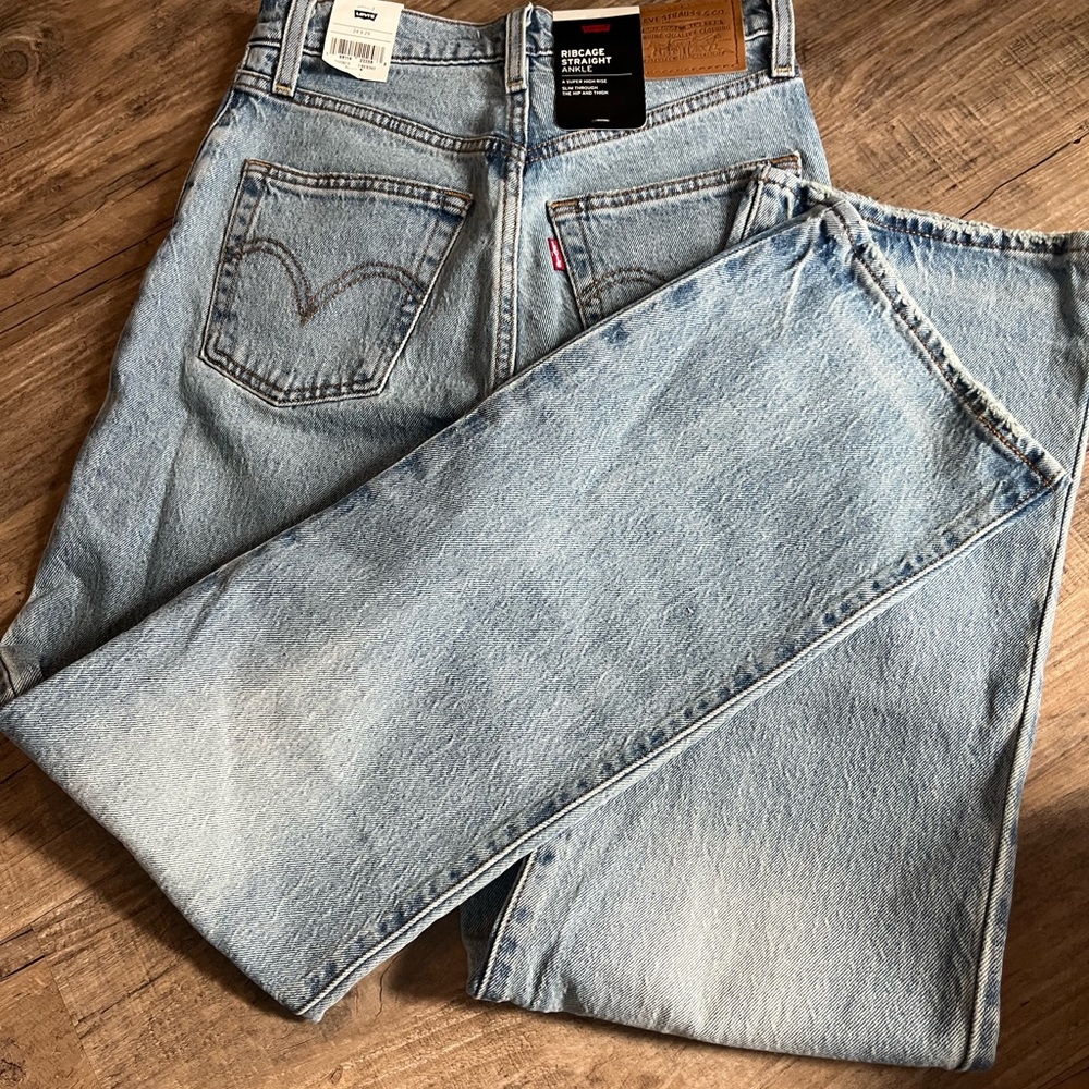 Rib cage ankle straight Levi's light blue
